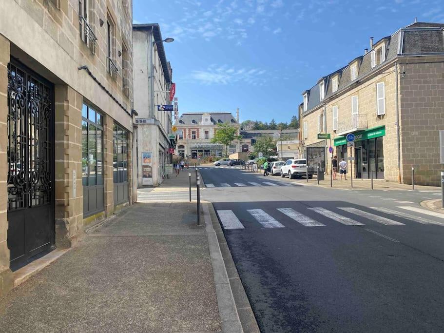 #Le Jaures - Studio A La Gare - Neuf Et Lumineux Brive-la-Gaillarde Buitenkant foto